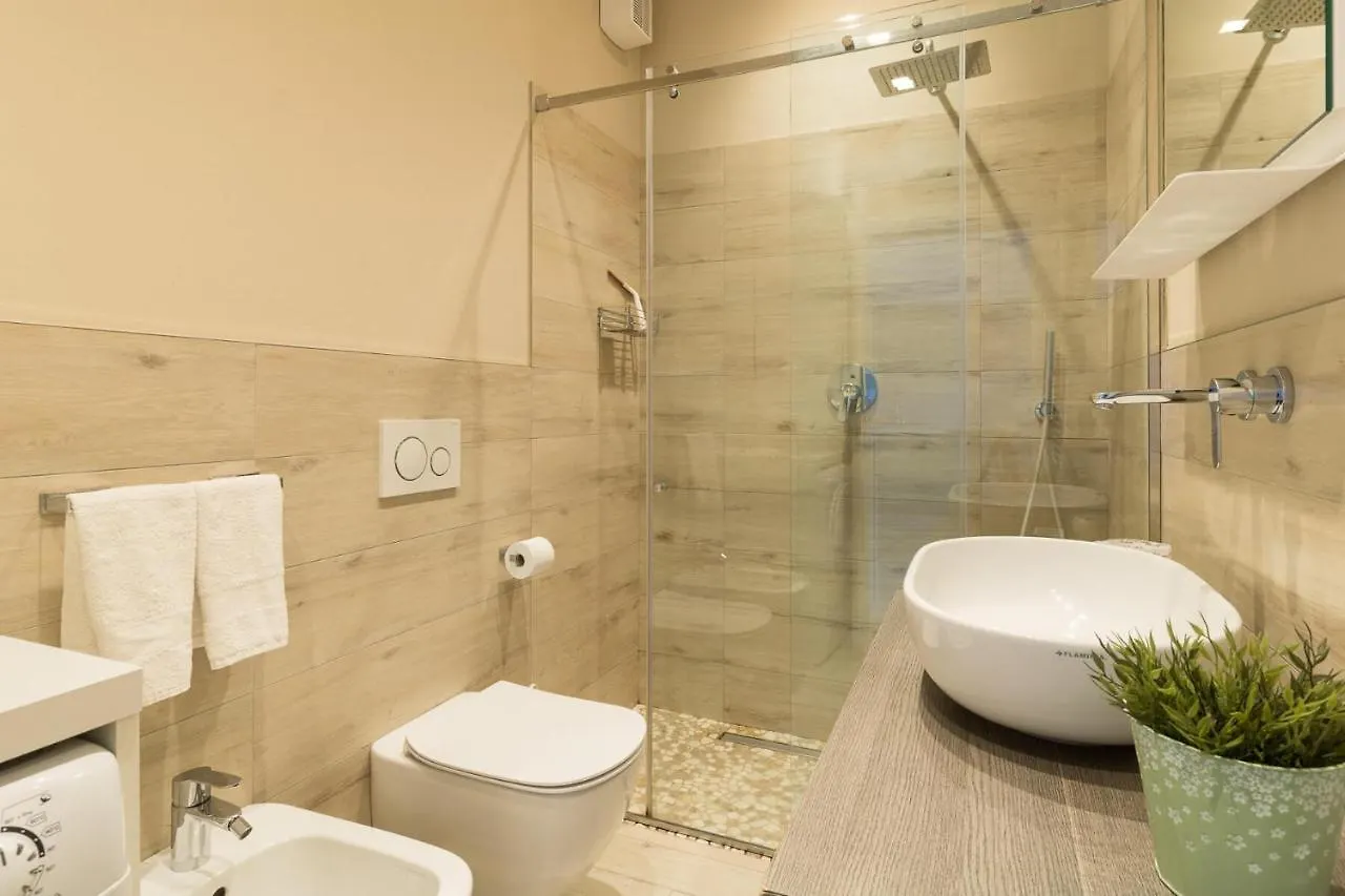 Casa Francesca Apartment Peschiera del Garda 0*,  Italy